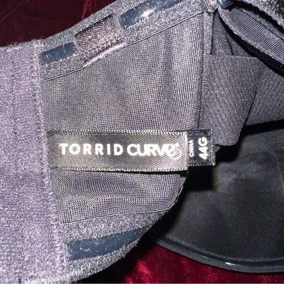 New Torrid Curves underwire Push Up Strapless Bra Size 44G Convertible 5 Ways - Picture 4 of 14